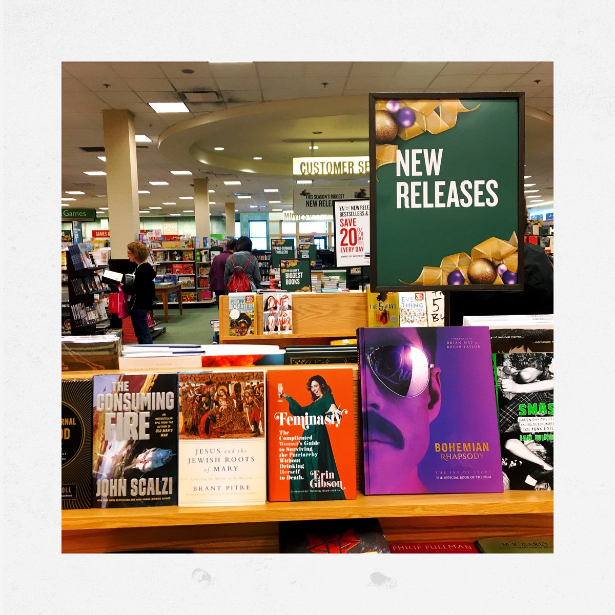 Lori White On Twitter Staged A Mini Barnes And Noble Feminsaty
