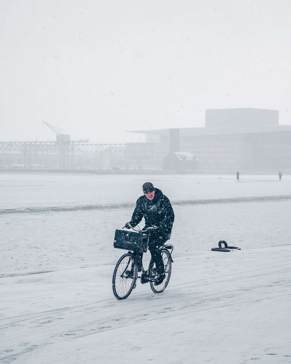 VisitCopenhagen's tweet photo. Down for some frosty weather soon? We are!! ❄️🏂 https://t.co/5365oDrBl5