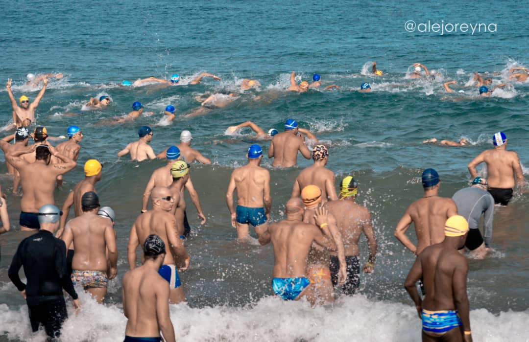 AngelsOpenWater's tweet photo. #Fotos 23/50 de Equipo @AngelsOpenWater organizador de #Competencia #natación #CopaLosAngeles #AguasAbiertas en #Vargas #FelizDomingo #Venezuela @CrestaMetalica @planeta_sports1 @GatoradeVzla @MiMaltinPolar @pastedanubio @surferMar @RevistaFortius @radioelhatillo https://t.co/0mccXVbFJt