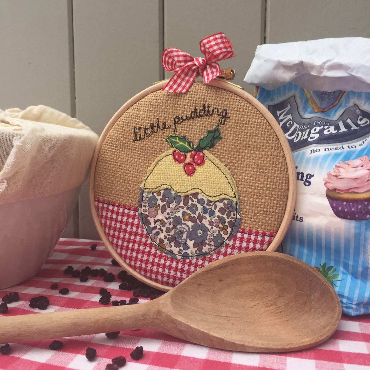 LittleMabel3's tweet photo. Happy ‘Stir up Sunday’.  A day to gather friends and family together, stir the Christmas pudding mixture and make a wish.
#StirUpSunday https://t.co/tbXEiDRh8C