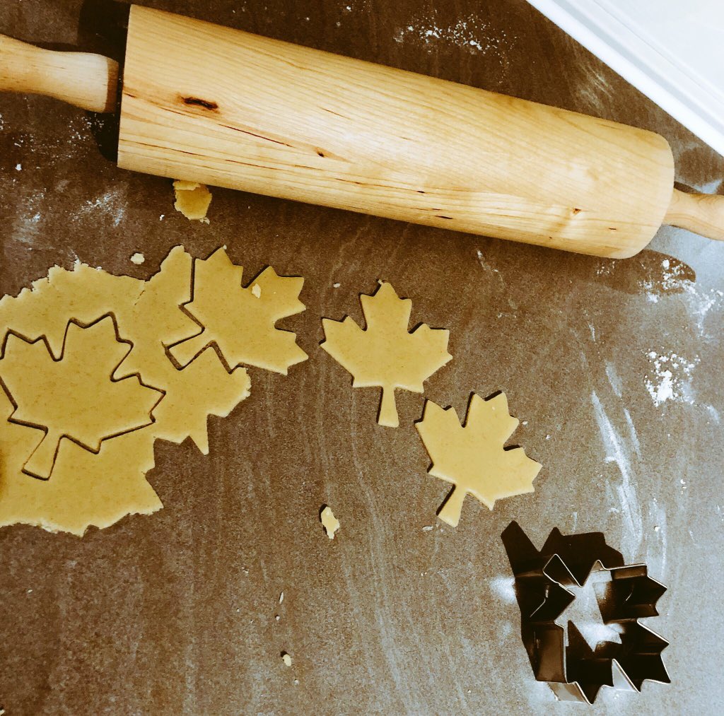 gimerfaen's tweet photo. #ChristmasIsComing #Leafs #nhlnor https://t.co/9H6t3lRFuf
