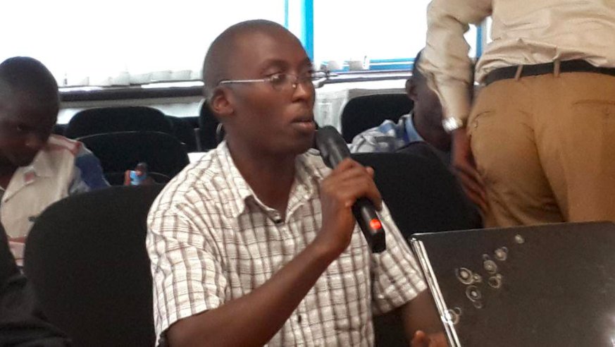 Jambonewsnet's tweet photo. #Rwanda : un journaliste de la #BBC porté disparu 

Le journaliste rwandais Phocas Ndayizera, est porté disparu depuis ce mercredi 21 novembre 2018. Il travaille actuellement pour la Radio local @bbcgahuza.

➡https://t.co/uaR87vdoTM https://t.co/1qf5V9844S