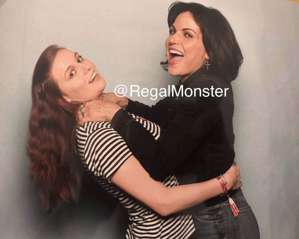RegalMonster's tweet photo. Thank you @bexmader and @LanaParrilla for a second amazing day at #dutchcomiccon2018 #fangirl https://t.co/MidfZIrKQl