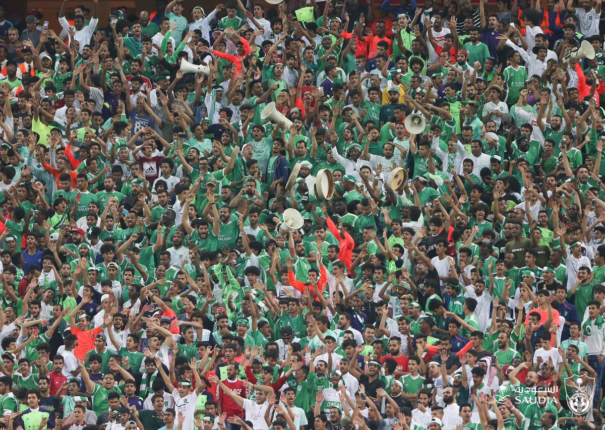ALAHLI_FC's tweet photo. أعظم جمهور 💚😍 https://t.co/4aZLU1Nfee