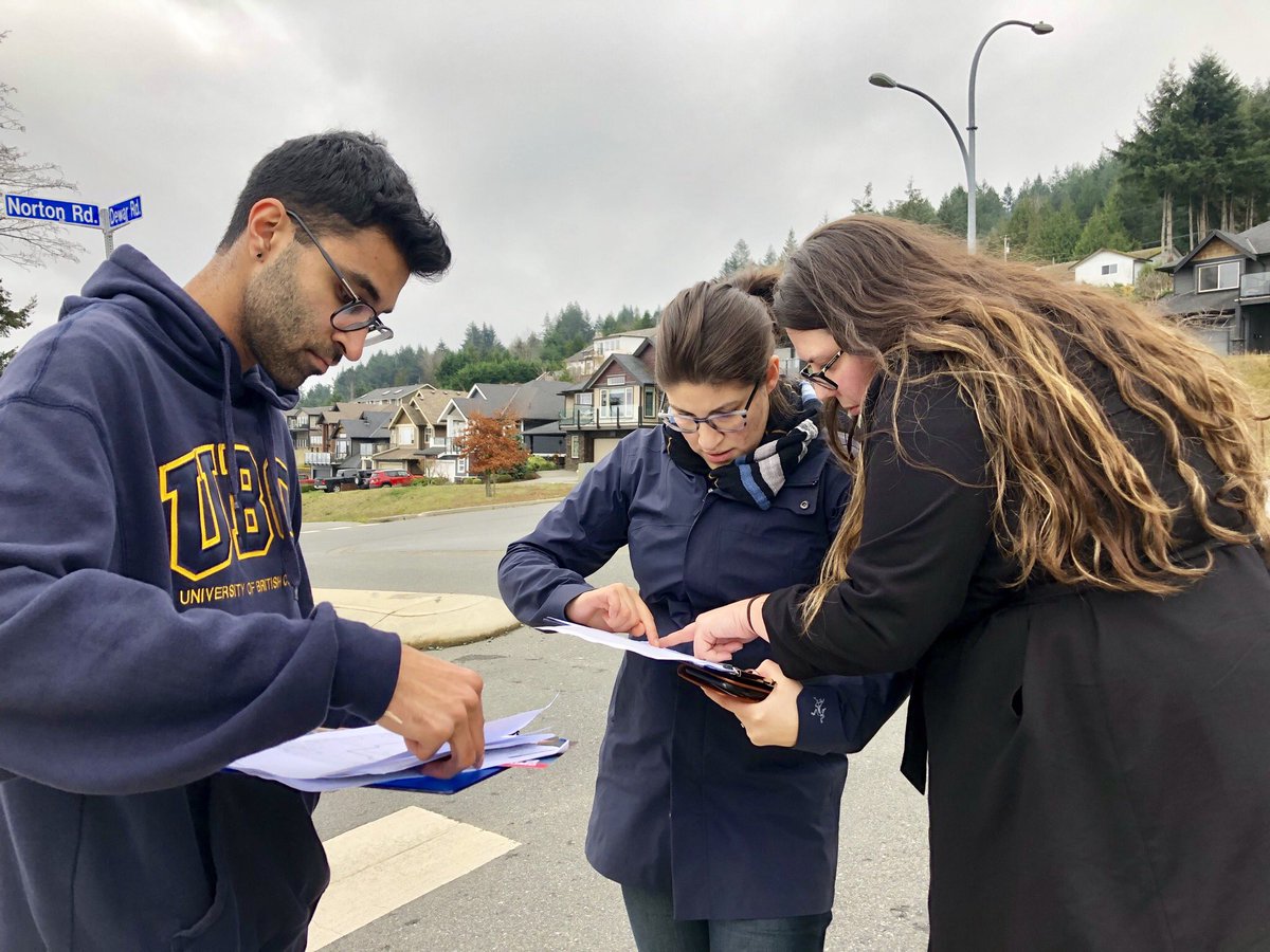 alexandrataneda's tweet photo. The BCYL had such a great trip to Nanaimo! It’s super exciting to see how energized the people are by @TonyForNanaimo’s plans for change! #bcpoli https://t.co/Zu8tT2rwGv