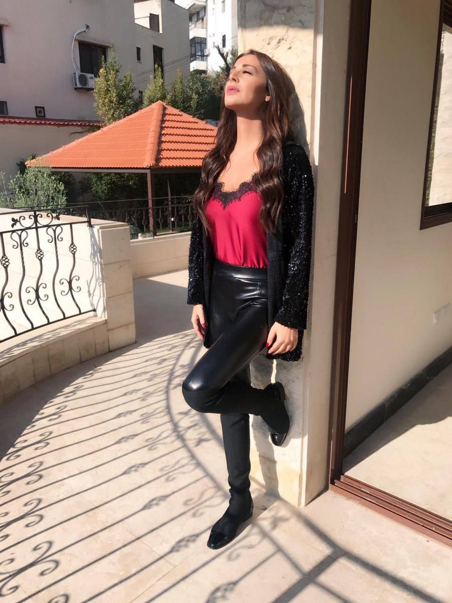 katiators1's tweet photo. #yasmina_katia_ALAssi 
@MarwaGroup 
@haddad_marwan 
@KinanIskandara1 
@katiakaady @Nana_Katiators https://t.co/pBrwbRZXwN