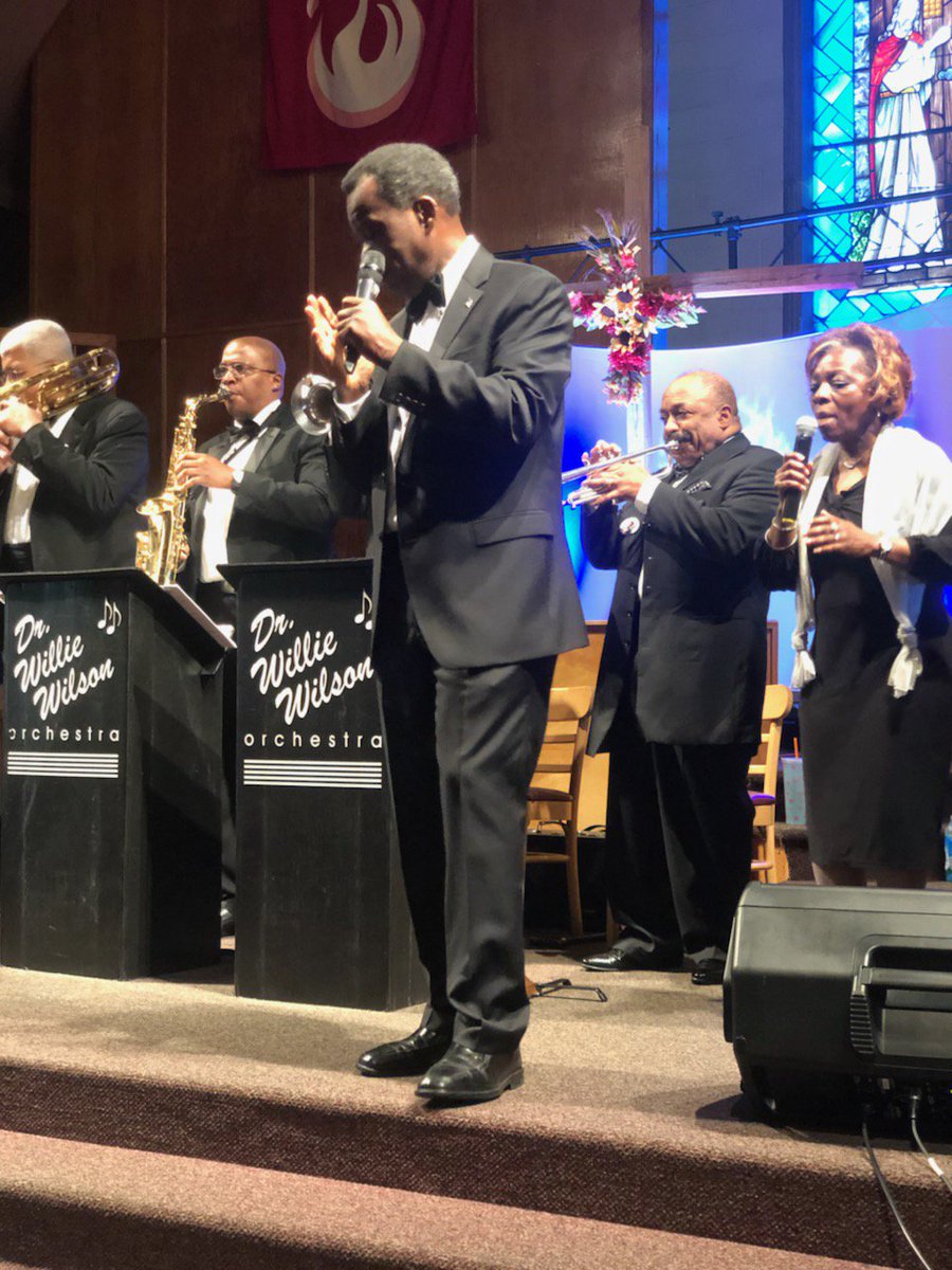 DrWillieWilson's tweet photo. From the mouths of babes -  singing Christmas carols with my band &amp; me. The purity &amp; innocence teaches us much here SecondChance 12th year anniversary! The place where broken people are restored. Thanks to the voice of Puerto Rican Radio #RayRubio  #drwilliewilson #williewilson https://t.co/wXzymZQ1dB