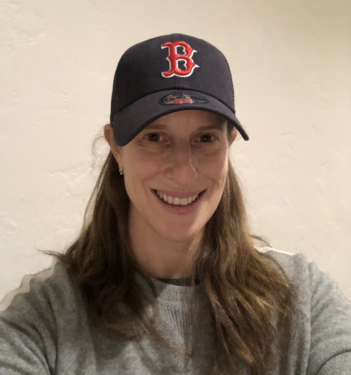 karanortman's tweet photo. Finally paying off my βΎοΈ bet to @kobiefuller.
Hat will be on your desk bright and early! #dodgerblueforever https://t.co/9zLZbdd8vH