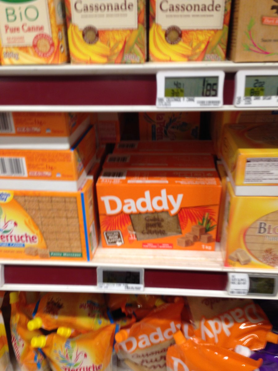 You know it's a weird day when your shopping starts calling you daddy #Advertising #Marketing
