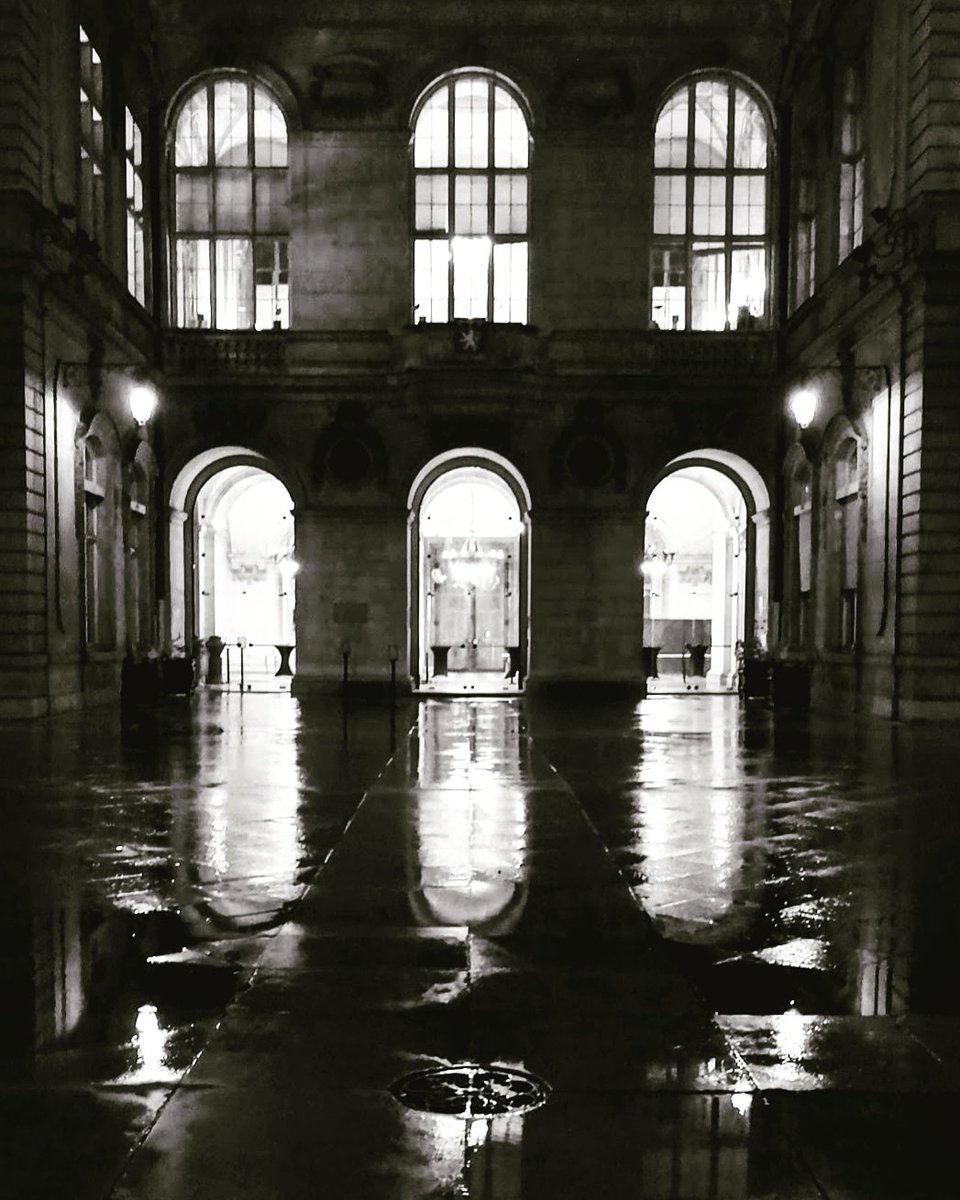 1Picture1Word's tweet photo. #lightsgame ๐
#1P1W #1picture1word ๐ธ
#activeemotion ๐๏ธ
#battlepicture ๐ ๐
Every picture tells a story! #Imagine #Photo ๐ท #weare1forall
#France The less you say, the more people remember ๐
#blackandwhitephotography https://t.co/3f1R0Z7sQb