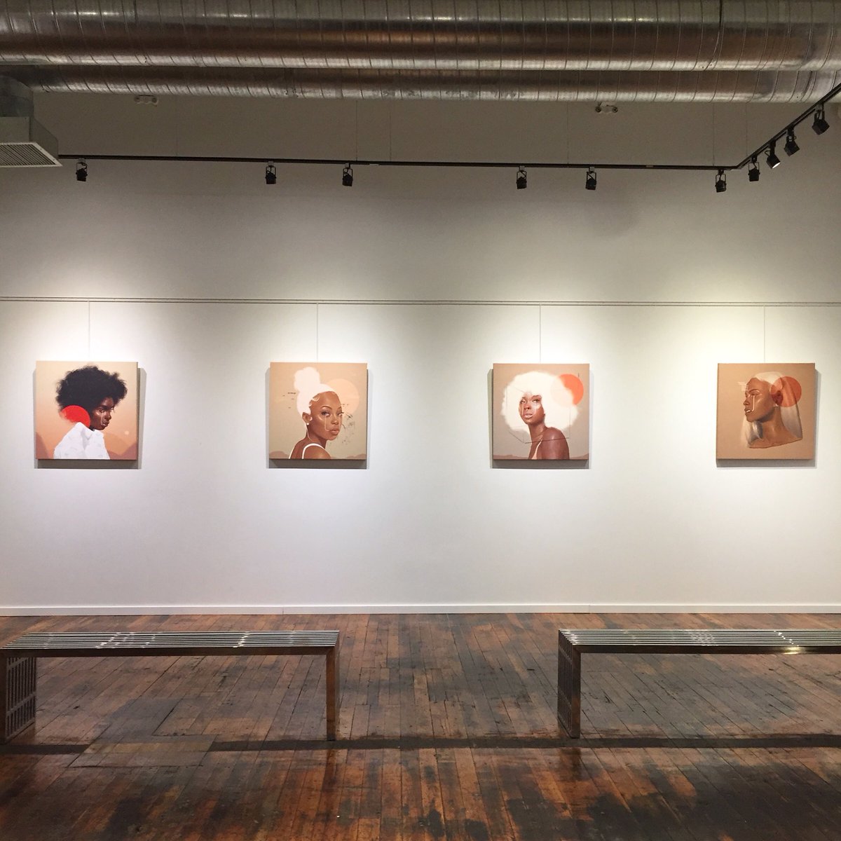 alxistrmr's tweet photo. first solo show in montreal 🎈 https://t.co/0tRXPooGvD