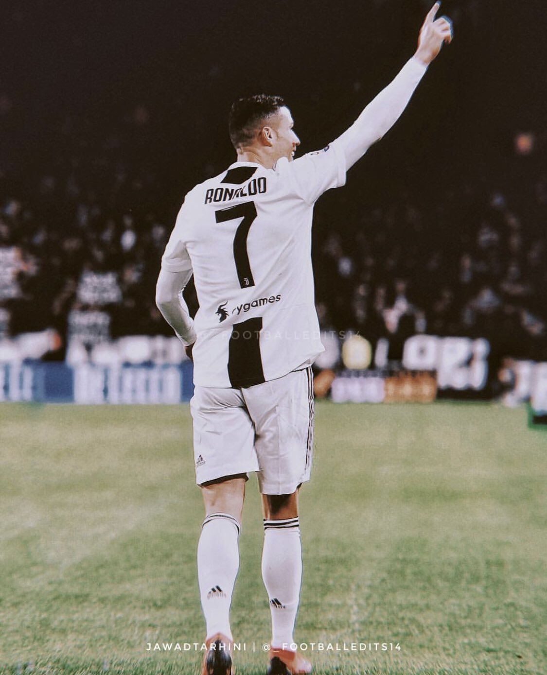 キアリー荒口cr7大好き Pa Twitter やっぱクリロナは僕のヒーローだな クリスティアーノ ロナウドセリエa得点ランキングトップタイに並んだね クリスティアーノ ロナウドこれからもどんどん点を取れるように頑張ってください ずっと応援してます クリスティアーノ キアリー荒口cr7大好き Pa Twitter やっぱクリロナは僕のヒーローだな クリスティアーノ ロナウドセリエa得点ランキングトップタイに並んだね クリスティアーノ ロナウドこれからもどんどん点を取れるように頑張ってください ずっと応援してます クリスティアーノ