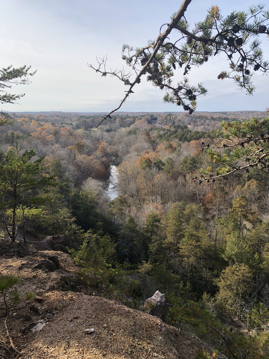 thorschwindt's tweet photo. Great hike on Oceeneechee Mountain after Thanksgiving. #orangecountync #occoneechee #triangle https://t.co/awDAEgkJuP