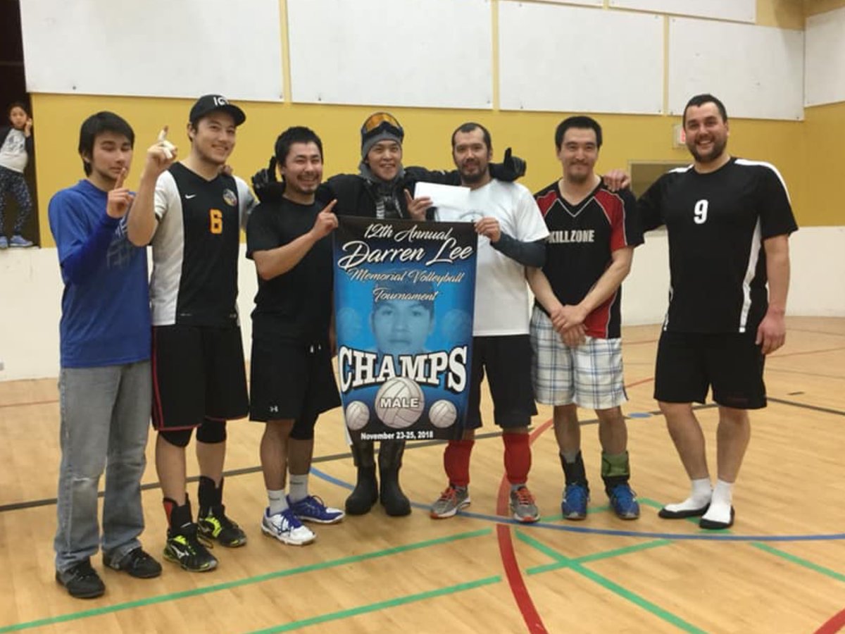 sdicker68's tweet photo. Was good to play with the boys again. #teamnain #6k https://t.co/mHuTp8XG97