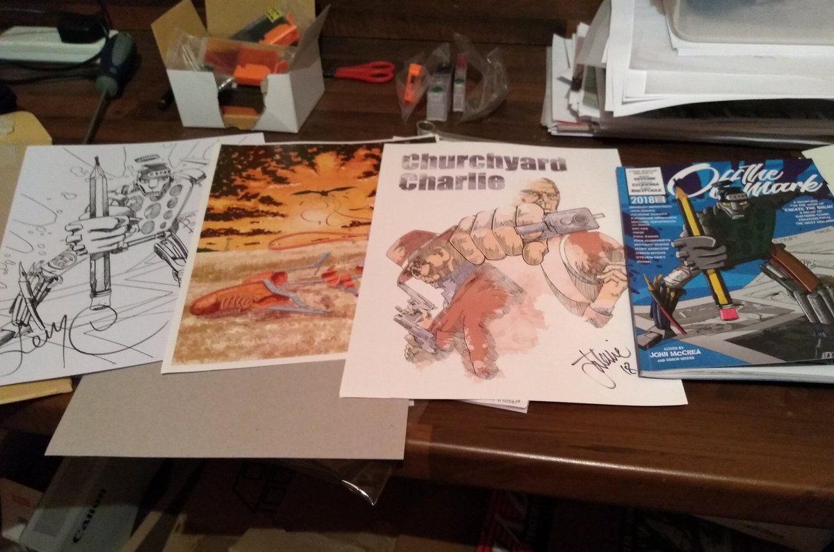doktorgeraldo's tweet photo. Off The Mark anthology received! @JulienneD @OffComic https://t.co/mHO7kNDcgK