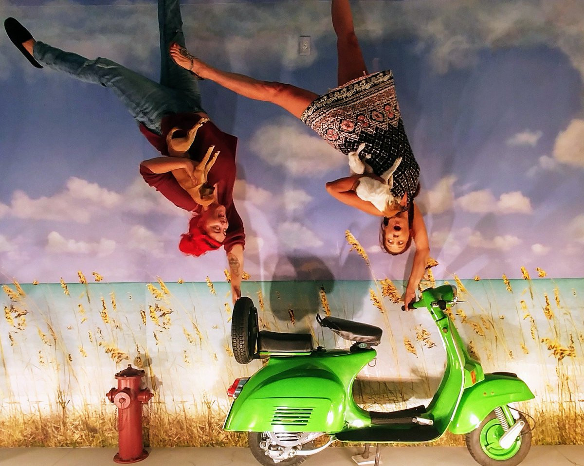 SeasideInverted's tweet image. It&apos;s #SundayFunday! We&apos;re having a blast enjoying our long weekend! Stop by, we&apos;re open!