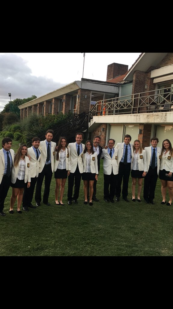 Ayer con los equipos de Uruguay <a href="/golfaug/">Asociación Uruguaya de Golf</a> de Damas (2do puesto)  y Caballeros (8vo puesto) y sus capitanes.
"Y si tratas de igual manera a esos dos grandes impostores que son la victoria y el fracaso...entonces serás un hombre, hijo mío" (Rudyard Kipling, de su poema IF)