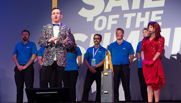 karryontravel's tweet photo. WLCL CRUISE SUMMIT 2018: The updates, the goss & the crooning https://t.co/bfzNptej2D #wlclsummit @CarnivalCruise @PrincessCruises @cunardline @SeabournCruise @CarnivalPLC @Princess_AUST @HALcruises @POCruises #cruisenews @CarnivalAusNews @CLIAAustralasia https://t.co/NgHRkrjHkg