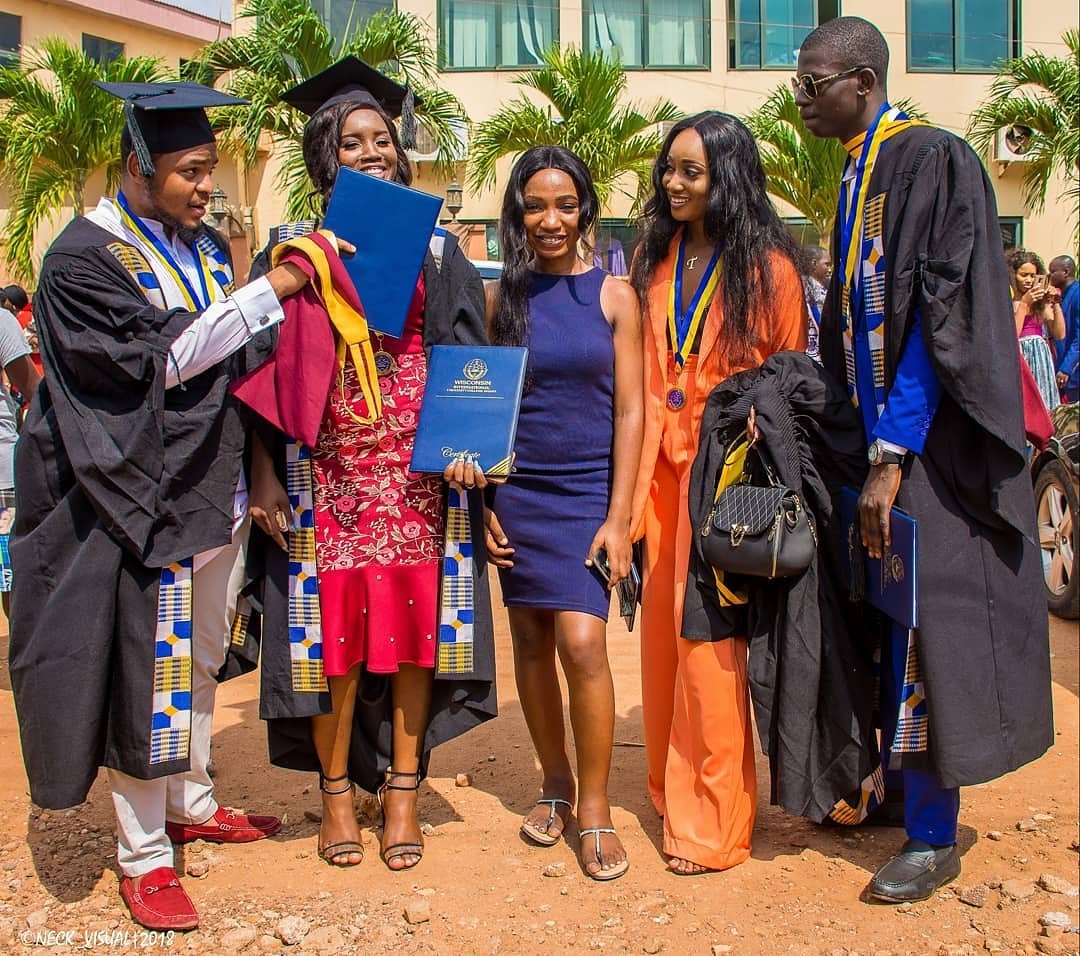 WIUCGHANA's tweet photo. Caption this photo. 
WiucGhana: "I told you you'd graduate didn't I?"
What's your caption? 😂😂 
@wisconsinpress
#WiucGrad2018 https://t.co/GN5a6R9p9I https://t.co/fsX3Q6Y0ZT
