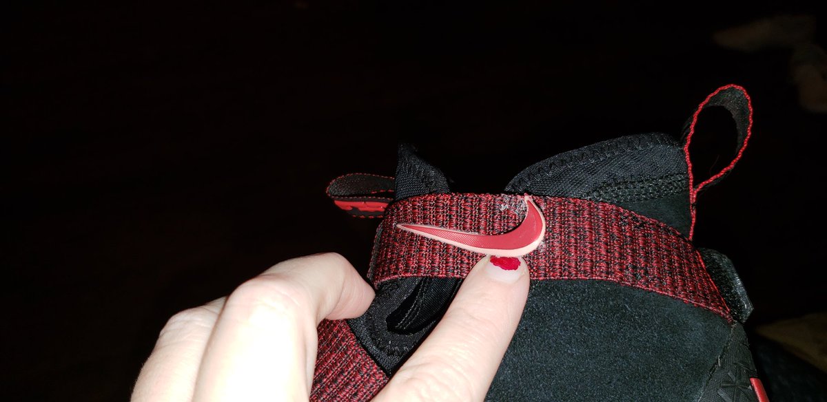 sewworx's tweet photo. This is my @Nike Basketball loving 12 year old daughter's 3rd pair of these Lebrons. She loves this style, but every pair the swoosh comes off within days of her wearing them :/ #nike #fixitnike https://t.co/0eg3OmhXSN