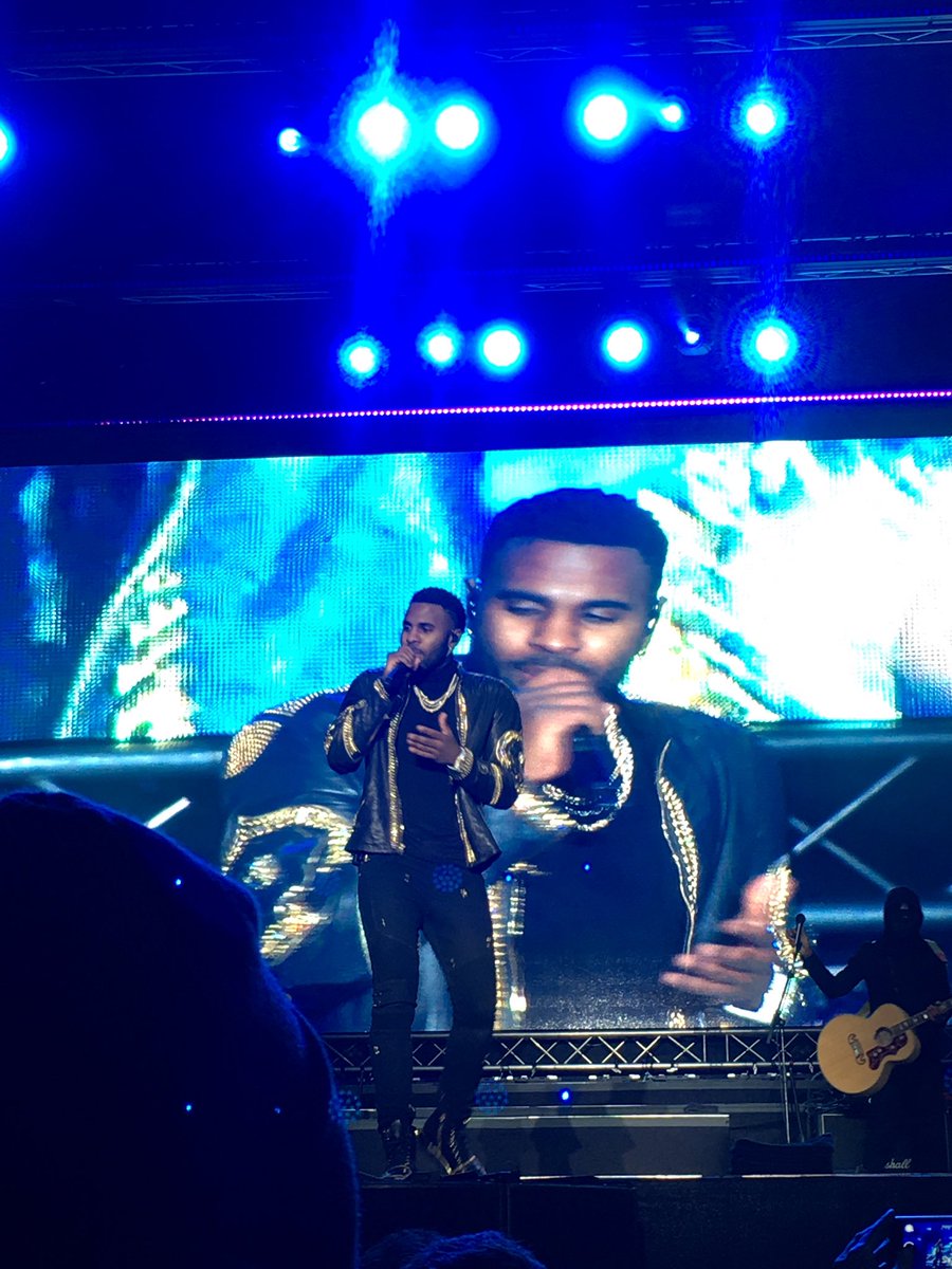 karaloves2run's tweet photo. @jasonderulo Enjoyed your show @ischgl! Am certain our military would love to have you drop in while you are so close! @the_USO #supportthetroops https://t.co/WK7NsVDz9q
