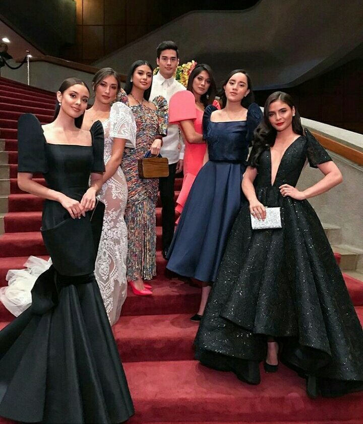 zperezmantilla's tweet photo. Handa naba kayo sa oath taking?
2018BLEPP warriors:
#blepp2018
#BleppOathTaking
#KitaKitsSaOathtaking
#RPm #psychometricianoctober2018 #psychometrician2018 #psychometrican #psychology #psychologist #RPsy #Psychologist2018 https://t.co/Np5gR4v9uD