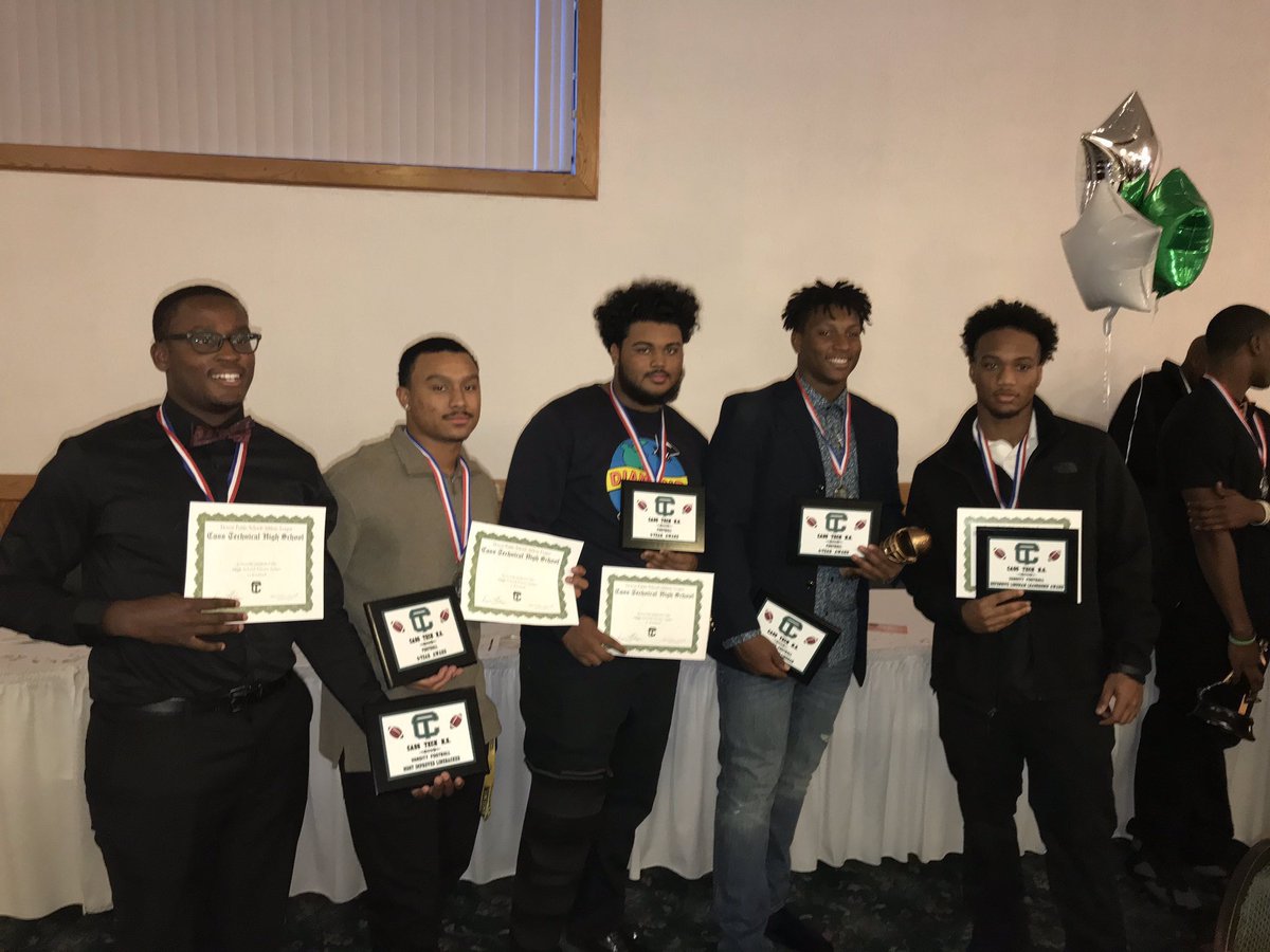espnjayy's tweet photo. I stood on all 10 for my brothers #CUCREW 42 Boyz https://t.co/J1kARHdqd7