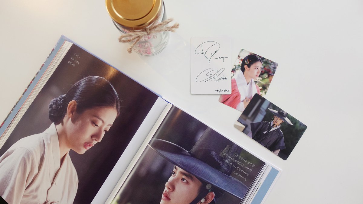 yes24_official's tweet photo. 매 회 최고 시청률을 경신하며 화제를 모은 달달 코믹 로맨스
tvN 월화드라마 <백일의 낭군님>를 포토에세이로 만나보세요
https://t.co/7dkiwYwQU3

🌺백일의 낭군님 포토에세이 RT 이벤트 🌺
해당 트윗을 알��하신 후, 완료 멘션을 남겨주세요
추첨을 통해 백일의 낭군님 포토에세이(5명) 증정합니다 https://t.co/RnVbdb59hl