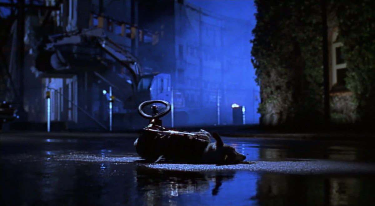 yzfreedman's tweet photo. Tonight, for its 20th anniversary, I showed the kids my favorite movie. Every shot is gorgeous, every line is poetry, every scene is infused with action and humor and meaning.

I'm talking, of course, about Babe: Pig in the City. Thank you to everyone who brought it to life. https://t.co/y9r0iYQNIL