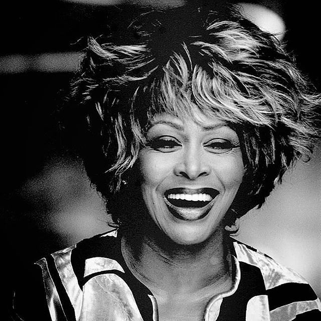 miguelestulano's tweet photo. Happy birthday @tinaturner 🍾🥂 Wish you all the best! 💛💛💛💛💛 #tinaturner #happybirthday #november26 #tina79 #tinaturnertribute #happybirthdaytinaturner #simplythebest https://t.co/oD34R8Yzb7 https://t.co/hVTvwmmOk8