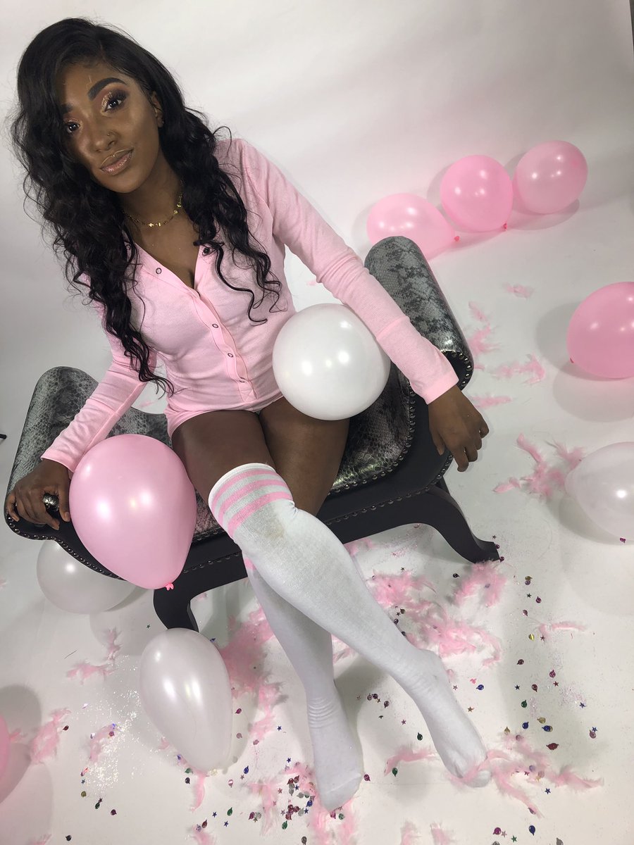 KellyKell04's tweet photo. Bad bitch you conceited 👑 https://t.co/N3MQuo4bGd