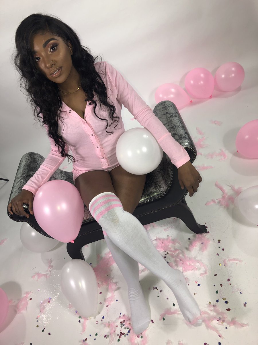 KellyKell04's tweet photo. Bad bitch you conceited 👑 https://t.co/N3MQuo4bGd