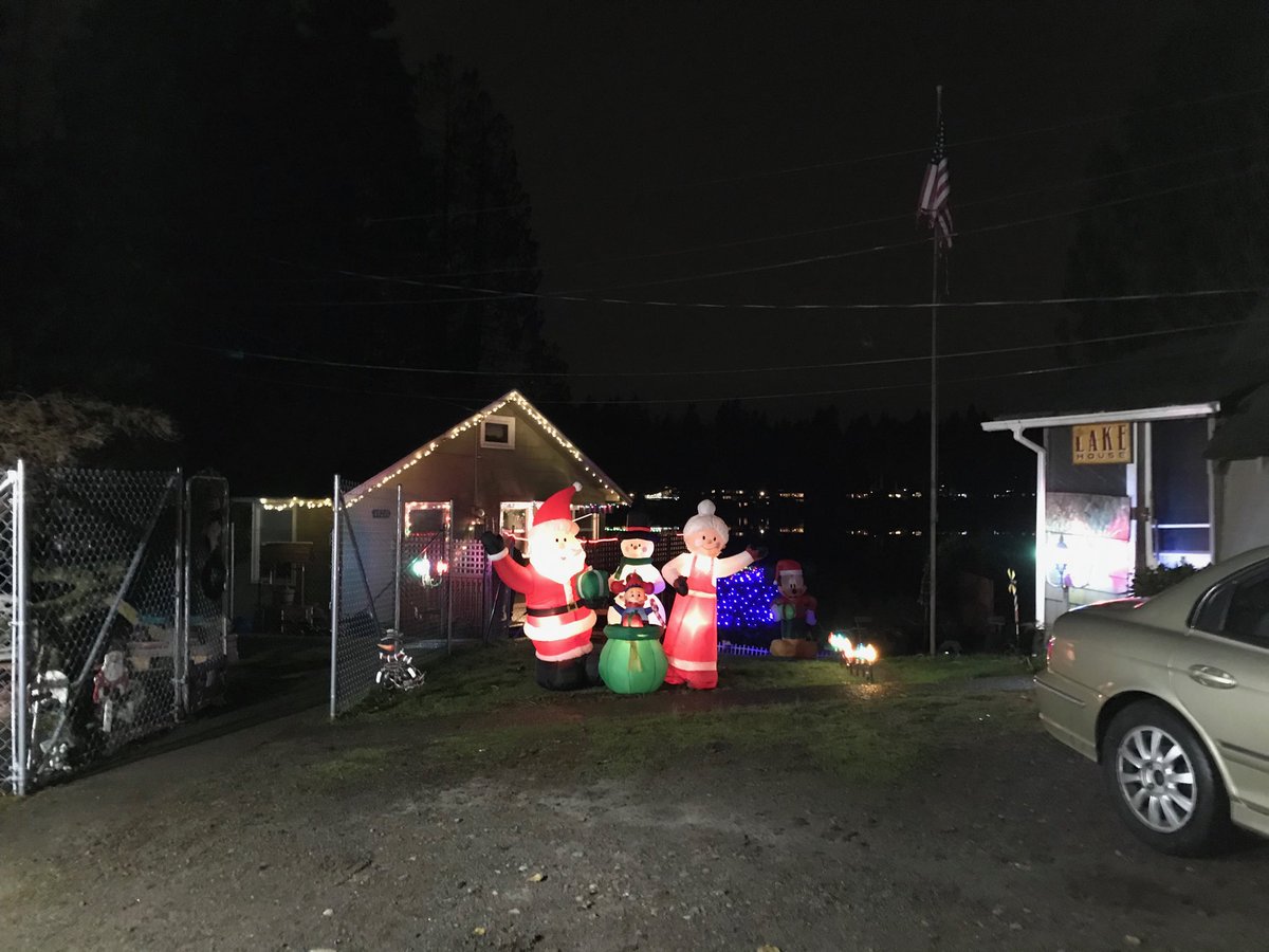 chuckgrimm8's tweet photo. The start of the major decorating at the Grimm’s place https://t.co/iki0JOQWyS