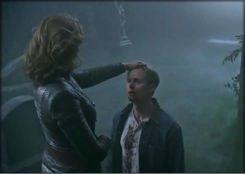 skydether's tweet photo. @TheWalkingDead Cut out that horrible noise π #TWD #TheWalkingDead #WalkingDeadFamily #WalkingDead
This would have been a good #Halloween ep, no? I think the #TrueBlood fight is going on in there too but that had #VampireBill π #VampireEric https://t.co/x0U2K2iJvO