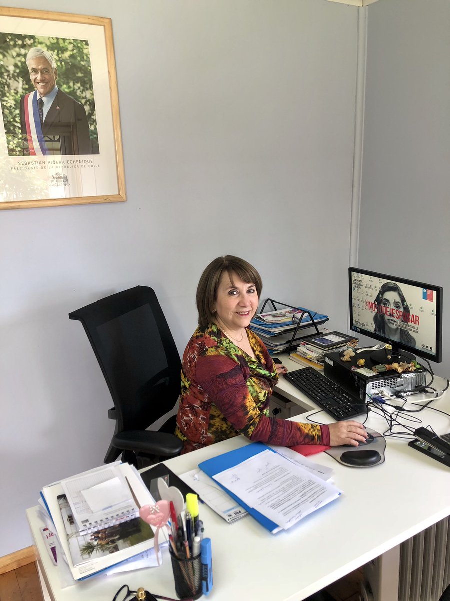 Hoy en el dia Internacional de la eliminación de la violencia contra la mujer.. hago un llamado a todas las Mujeres a promover el respeto entre nosotras, a qué formemos un solo equipo,  y sigamos ganando espacios en unión! No más mujeres atacando mujeres! #NoLoDejesPasar