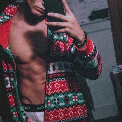 itsgabrielblack's tweet photo. I haven’t gotten on twitter for so long gotta break the dust so here’s a new profile picture #NewProfilePic #calvinklein #MyCalvins #scoutme https://t.co/XPXxyMZhNY