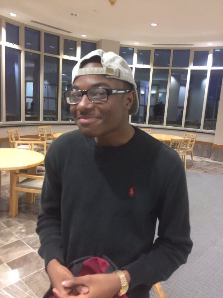 CallMe_Asherr's tweet image. I will literally just stare at my friends and wait for them to catch on. If someone says something fraudulent or something that’s clearly BS, I will just stare at my friends like: