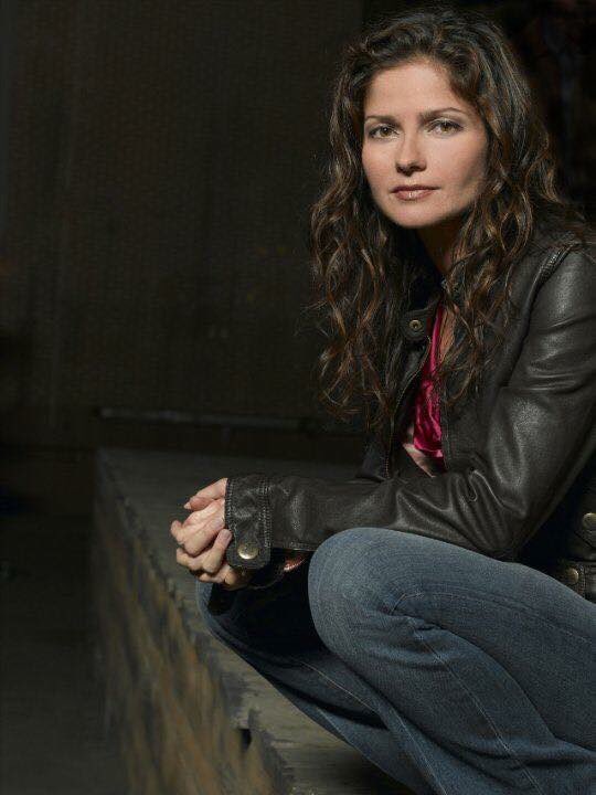 Happy birthday Jill Hennessy! 