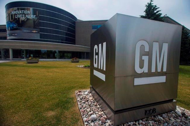 GM expected to announce closing Oshawa plant - leaving thousands without jobs.  #ONpoli  ottawamatters.com/national-news/… https://t.co/R6QhUWK8M3