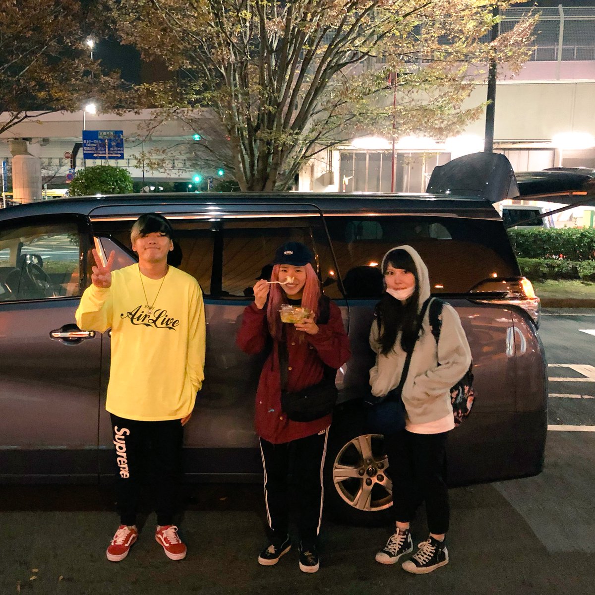 【THANXXX!!】
“DREAMS NEVER END ASIA TOUR 2018” is finished!! We came back to JAPAN!! We want to thank all of the people who have been involved with us!! We should hang out again soon!! Thank you very much!!🇨🇳🇰🇷🇮🇩🇲🇾🇸🇬🇹🇼
#DizzySunfist 
#ドリネバアジアツアー