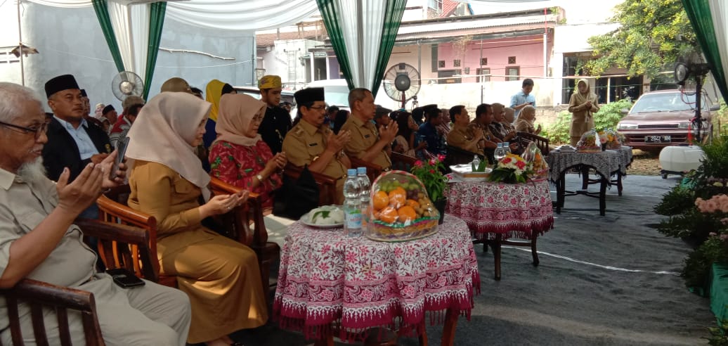 Kelurahan Pondok Labu tweet media