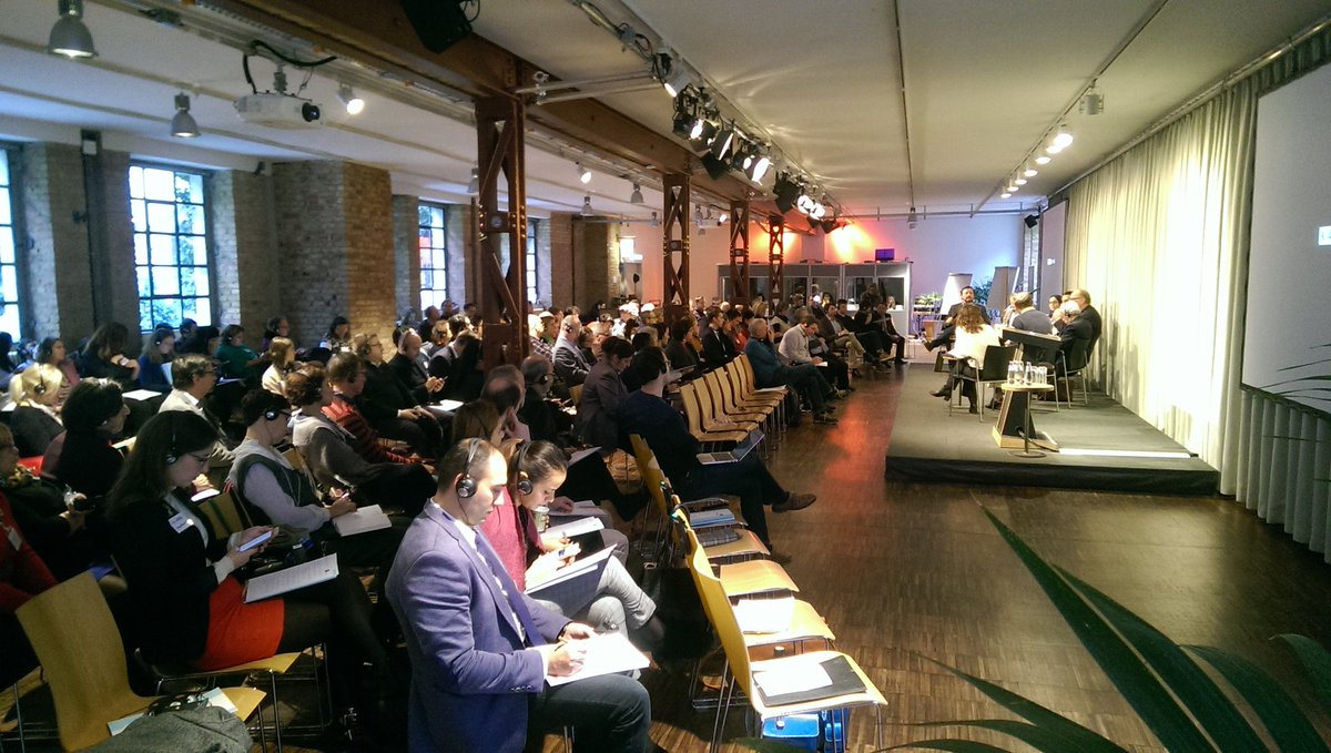 BuergerbudgetEW's tweet photo. Zusammen mit vielen Städten und Gemeinden aus Deutschland und der Welt bei der Internationalen Netzwerktagung #Bürgerhaushalt / #Bürgerbudget in der #Kalkscheune in #Berlin https://t.co/Kl9V4SH5Xg