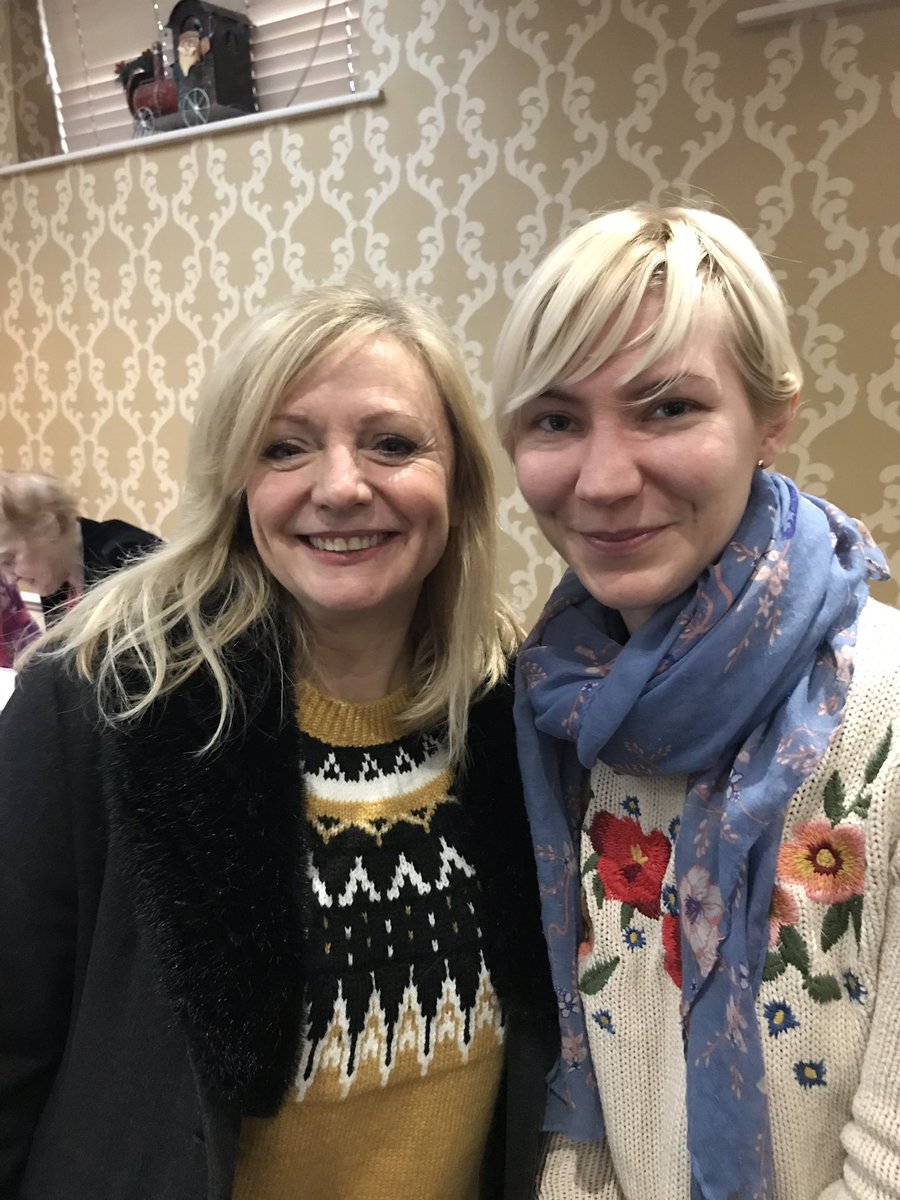 Xmas has started! Excellent fundraiser for @KirkwoodHospice with sublime singing from youngsters from my old school <a href="/Windmill_CE_Sch/">Windmill CE Primary</a> and <a href="/Songsational/">Songsational</a>