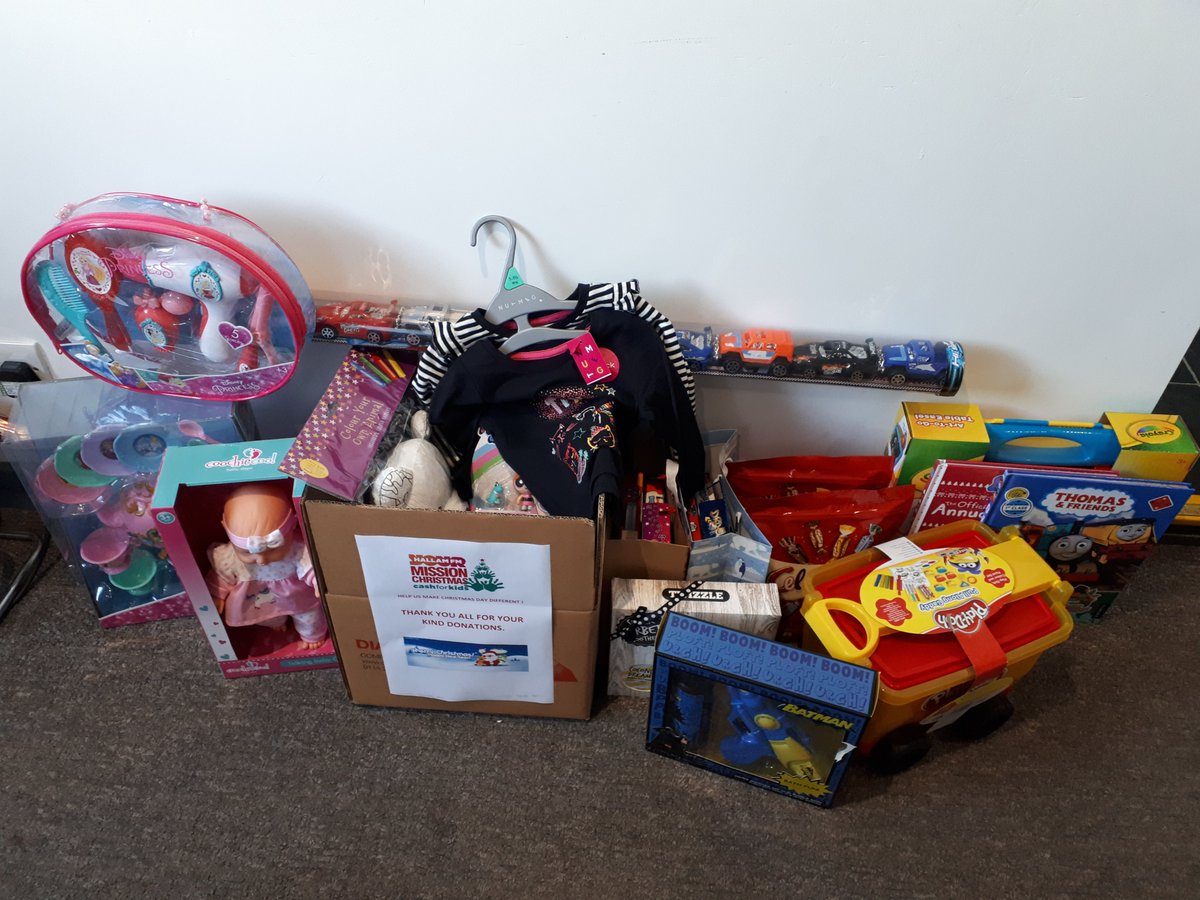 DiamondSeating's tweet image. Were collecting for @hallamfm Mission Christmas.
 Its day 1 and the response is fantastic.
Thank you and keep on donating please.