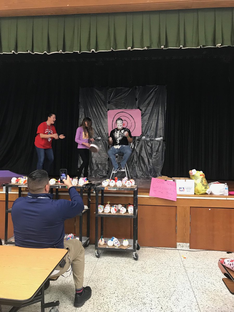 Mrs. Finn tweet media