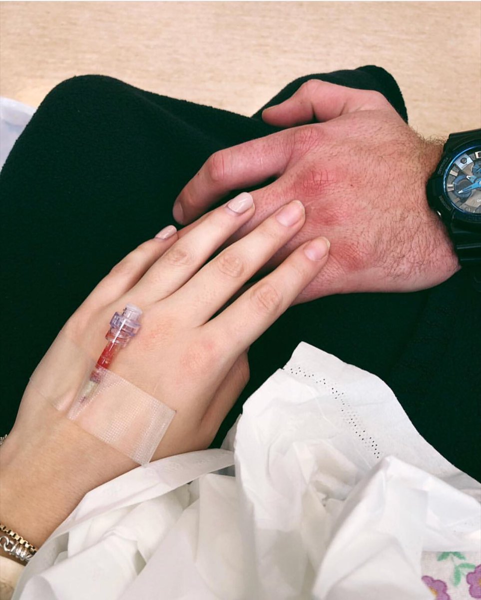 Mitchellmedia07's tweet photo. Praying for health this new year. Excited to get back to the things I love and having the energy to do them! 🙏🏼✨ #autoimmunedisease #crohnsdisease #celiacdisease https://t.co/nBltY19EJV