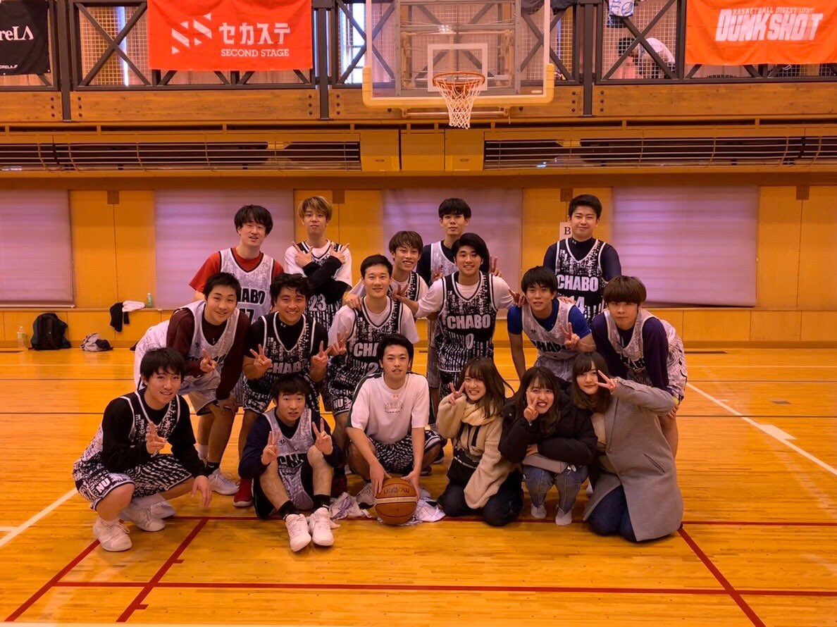 桃色は英語で言うとピーチ