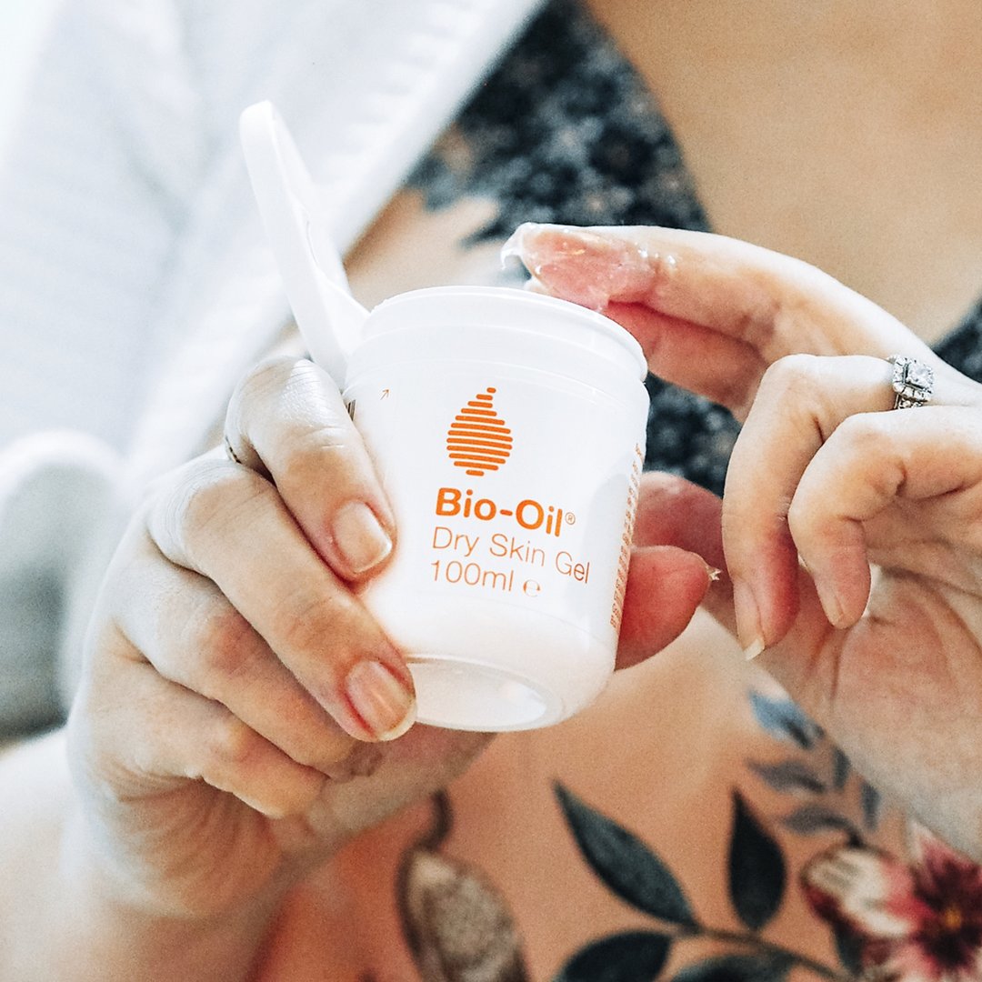 “It's just what we need to get ready for autumn!” Hayley Hall gives a glowing review of our Dry Skin Gel on her Instagram profile: instagram.com/p/BpHeFF7HaLC/
