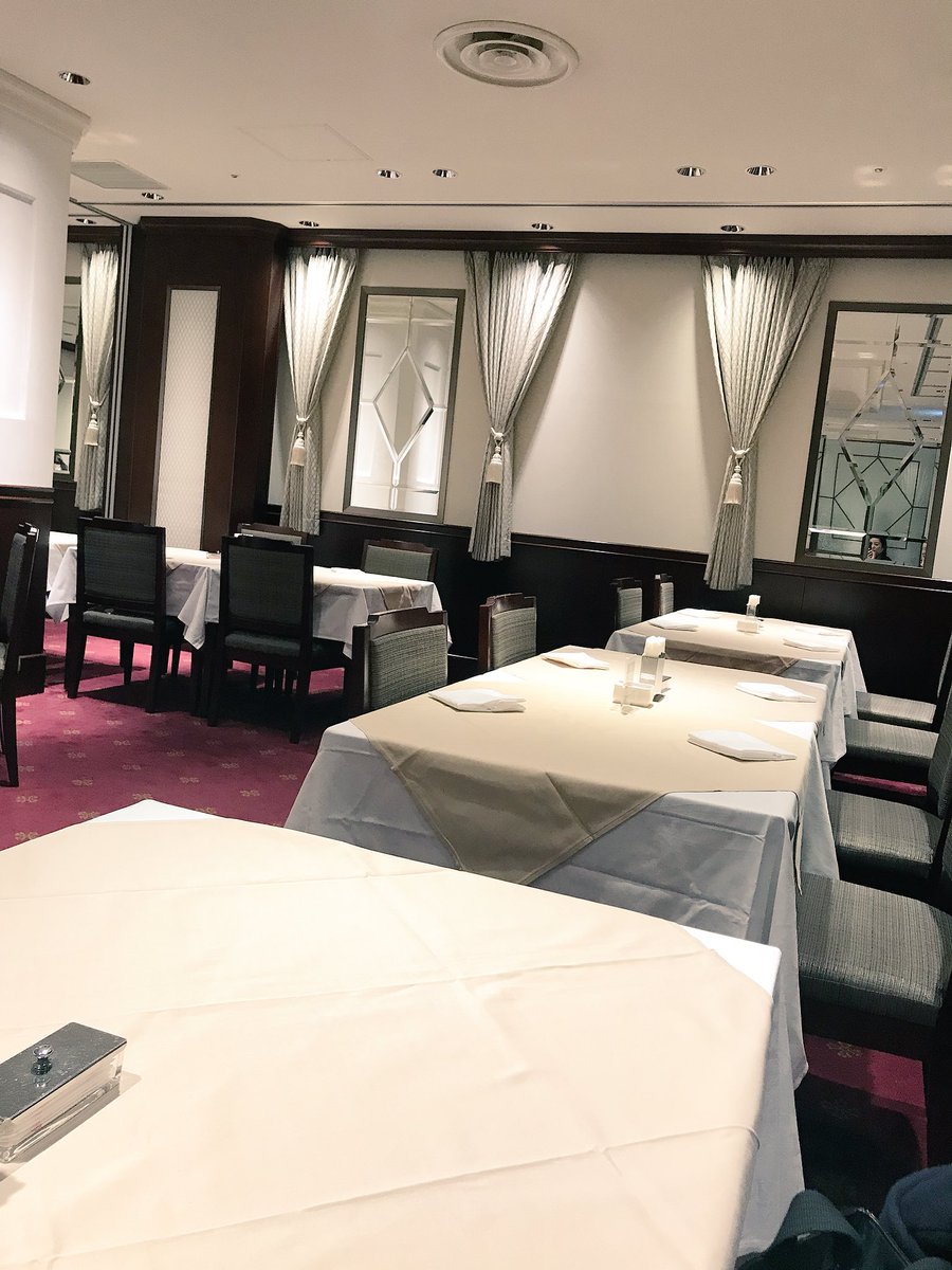 Dogura 日本橋高島屋に行きました 特別食堂にて 帝国ホテルのクレープ Dogura 日本橋高島屋に行きました 特別食堂にて 帝国ホテルのクレープ