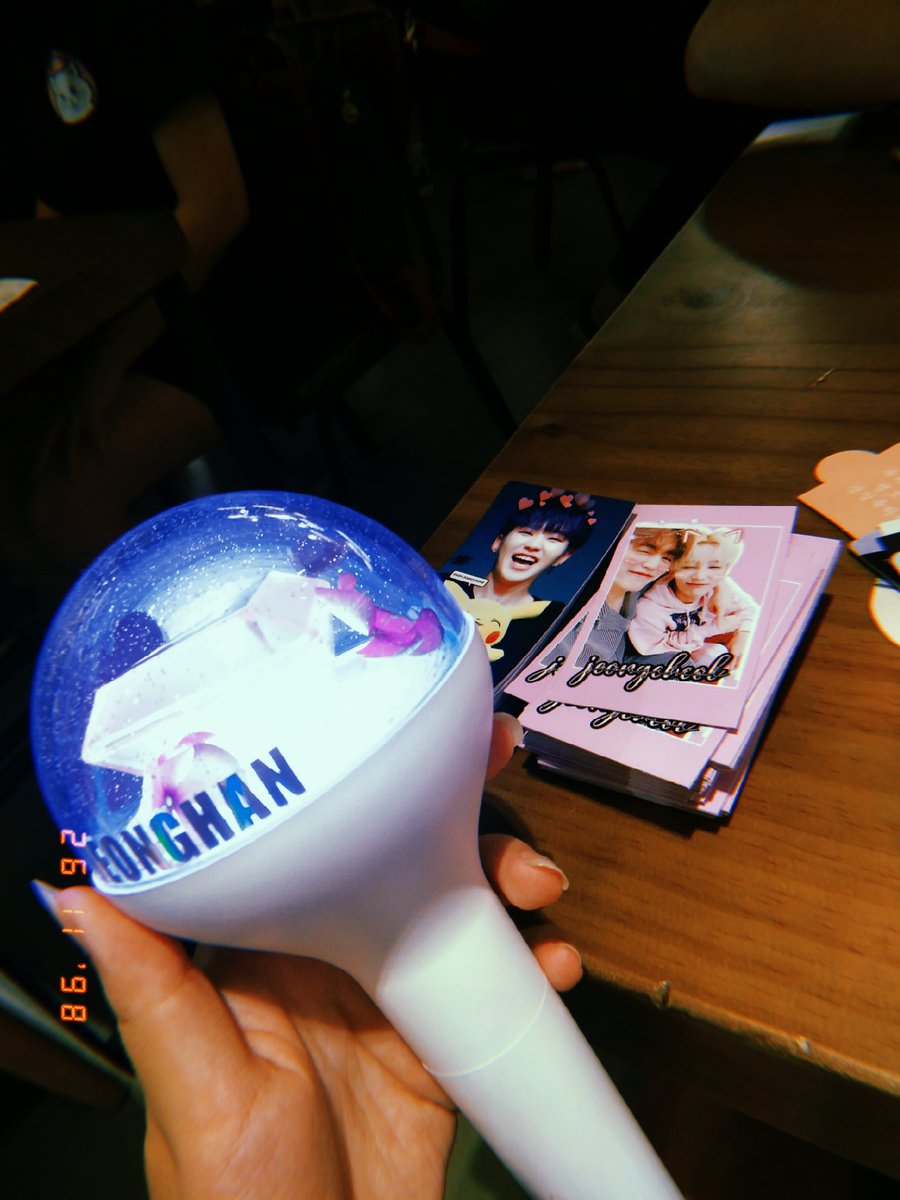 sweeterthanmin's tweet photo. ive reached do come take !!

√rtwt n fllw 
√receipt check
im not doing stan check cuz im lazy
—
#foraeviternity https://t.co/3gL68jmyQN